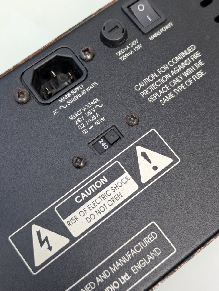 BSS Audio FCS-960 - Ecualizador Dual de 30 bandas - Leyenda analógica