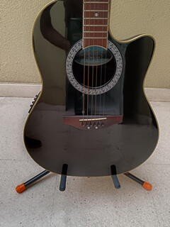 OVATION electroacústica celebrity CC 057 con estuche de segunda mano · Foto 1 de 5 · Bizkaia · 325 €