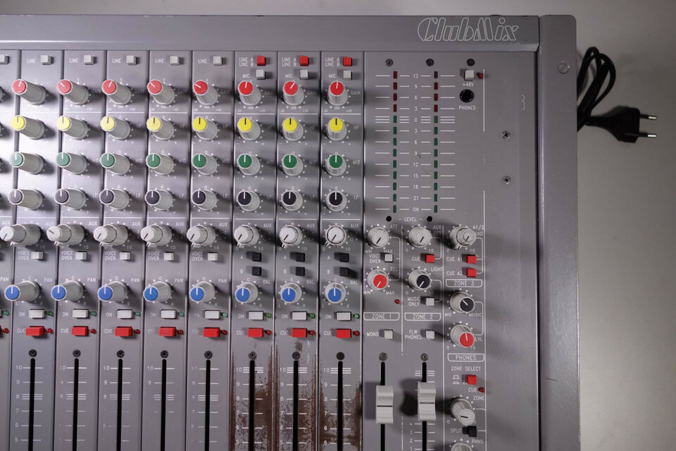 D&R ClubMix de 10 canales