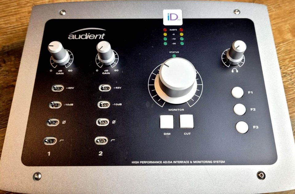 Interface de audio Audient ID22