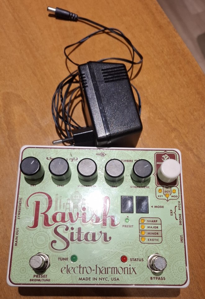 o cambio Electro-Harmonix Ravish Sitar