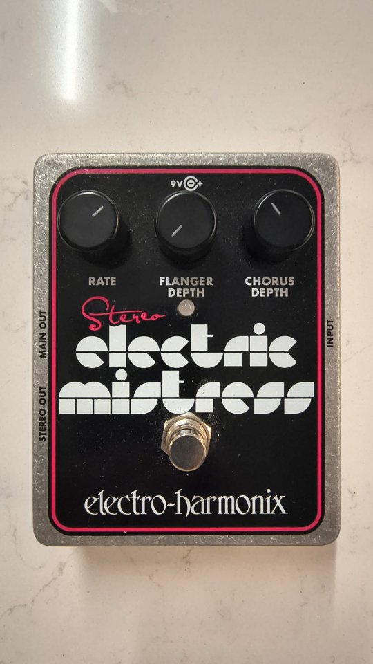 Electro-Harmonix Stereo Electric Mistress Flanger de segunda mano · Foto 1 de 4 · Barcelona · 100 €