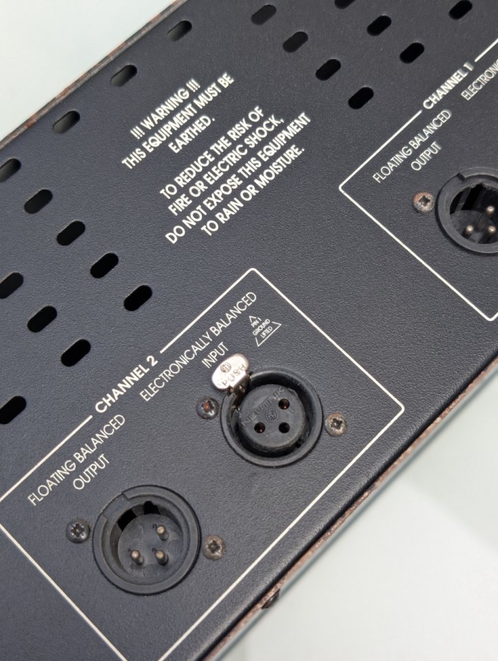 BSS Audio FCS-960 - Ecualizador Dual de 30 bandas - Leyenda analógica