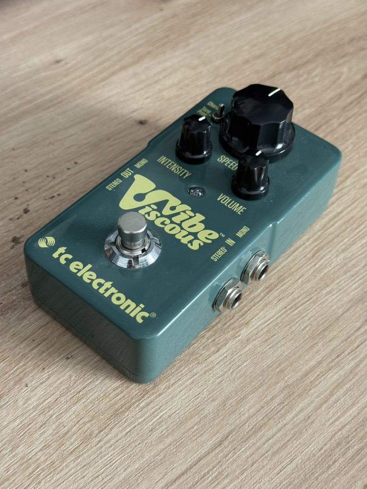 TC Electronic - VISCOUS VIBE - Chorus y Vibrato de segunda mano · Foto 3 de 4 · Navarra · 70 €