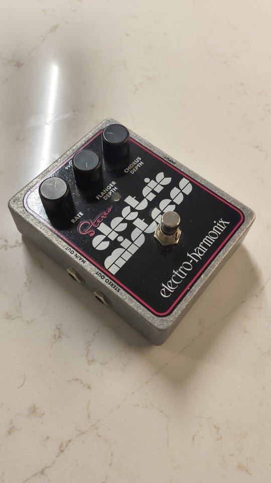 Electro-Harmonix Stereo Electric Mistress Flanger de segunda mano · Foto 3 de 4 · Barcelona · 100 €