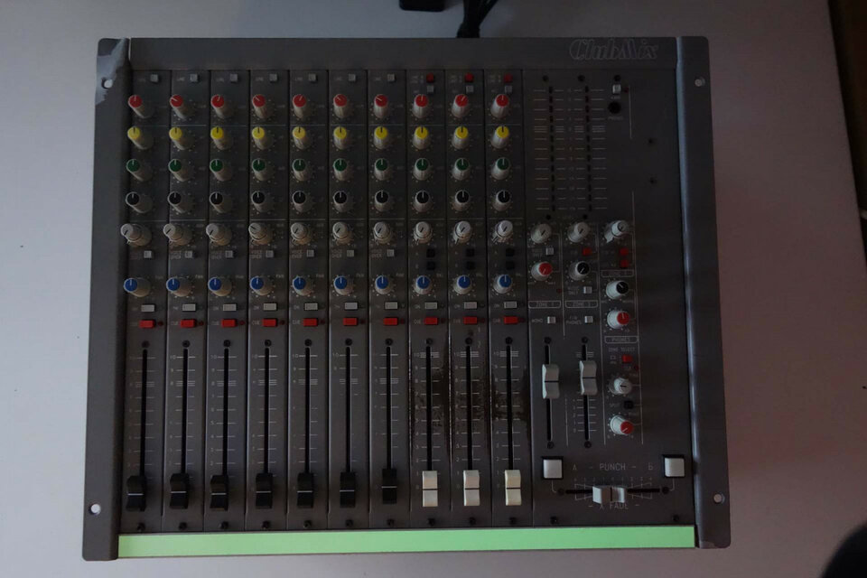 D&R ClubMix de 10 canales