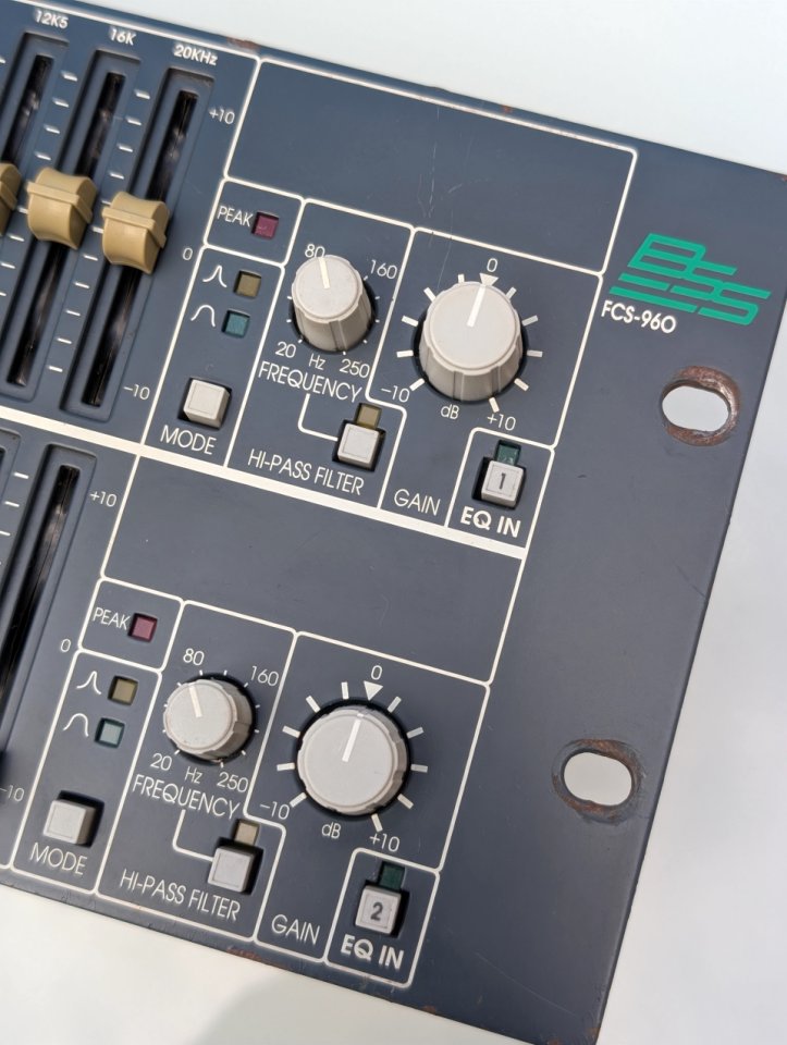 BSS Audio FCS-960 - Ecualizador Dual de 30 bandas - Leyenda analógica
