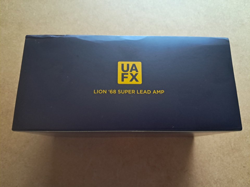 Universal Audio UAFX Lion 68 Super Lead Amp de segunda mano · Foto 3 de 4 · Navarra · 225 €