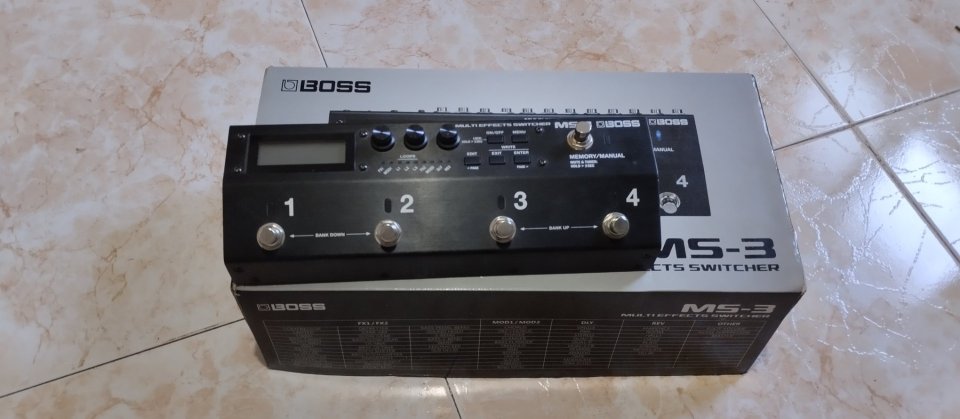 Boss ms3 switcher+multiedectos+relé+midi de segunda mano · Foto 1 de 5 · Cádiz · 300 €