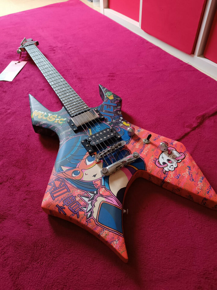 Customiza tu Guitarra Eléctrica!