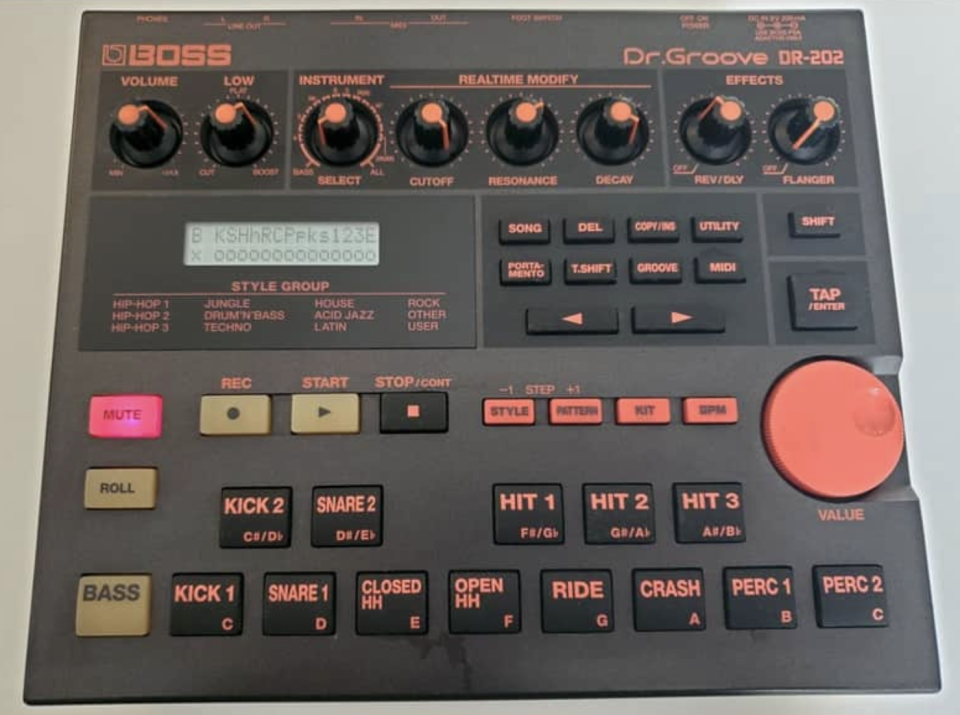 Boss DR-202 Dr. Groove – 2000s Drum Machine + fuente de Alimentation de segunda mano · Foto 1 de 3 · Madrid · 329 €
