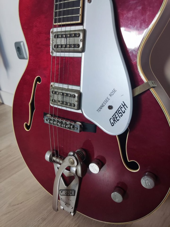 Gretsch Tennessee Rose años 90 de segunda mano · Foto 8 de 9 · Alicante · 1600 €