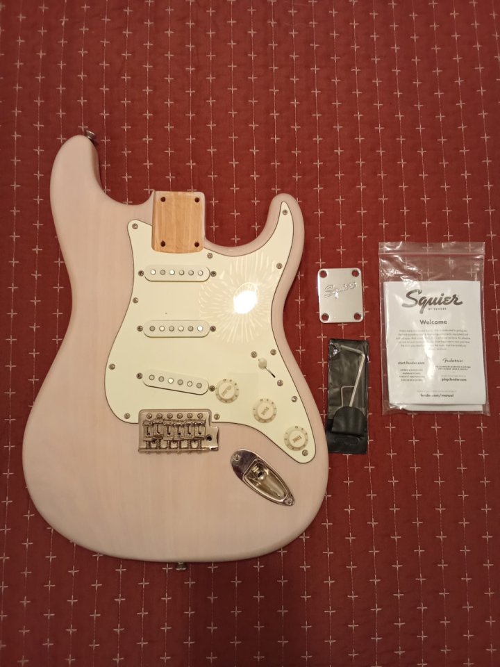 Cuerpo completo Stratocaster Classic Vibe
