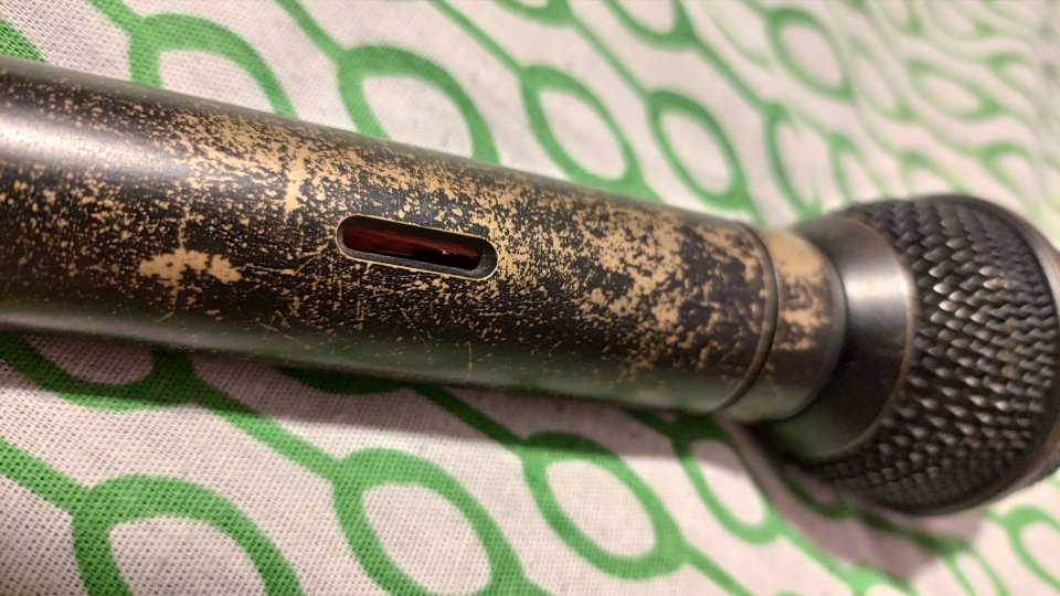 Akg c535 eb micrófono condensador