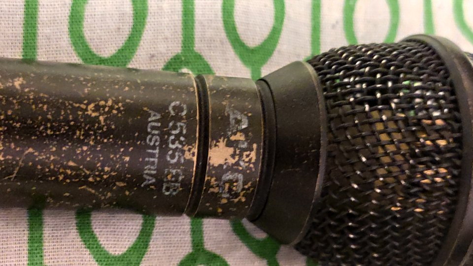 Akg c535 eb micrófono condensador