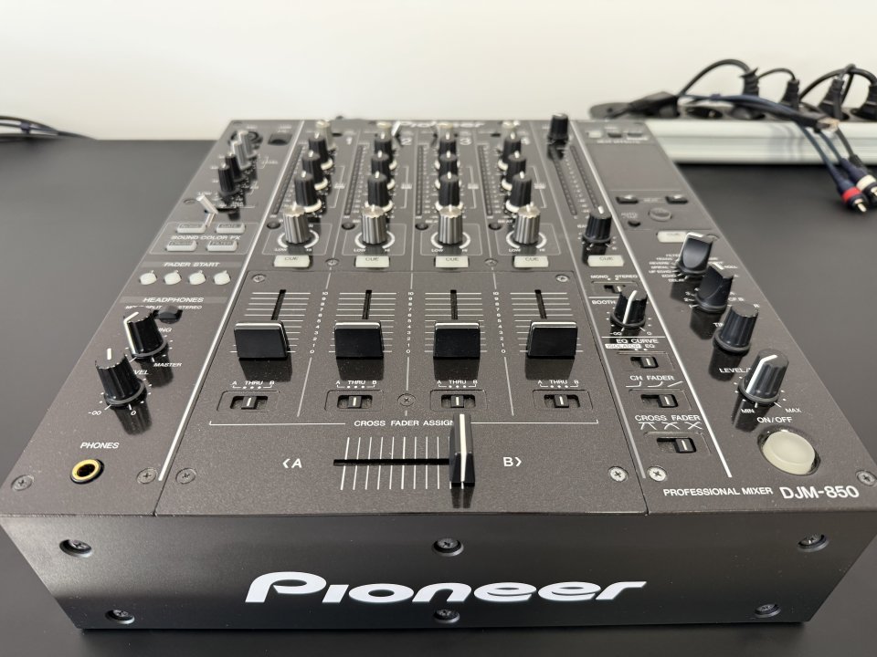 Pioneer DJM 850 k