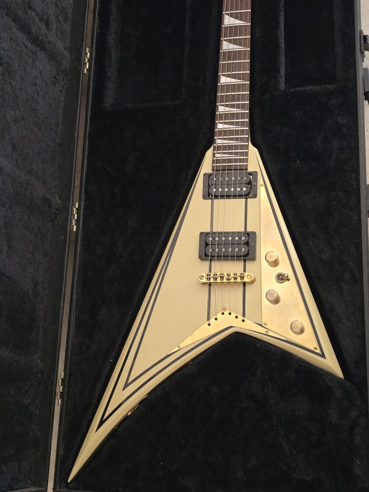 Jackson RR5 Japan
