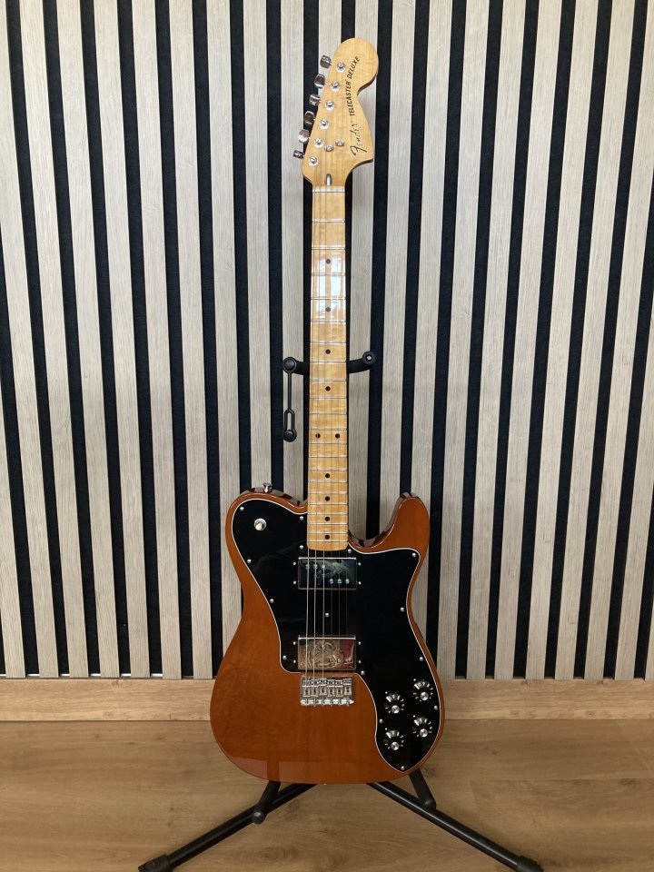 Fender Vintera '70s Telecaster Deluxe Mocha de segunda mano · Foto 1 de 8 · Albacete · 950 €