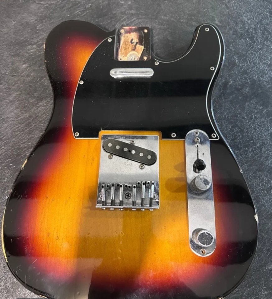 CUERPO completo Fender Telecaster fullerton (era Dan Smith).80s de segunda mano · Foto 3 de 9 · Barcelona · 600 €