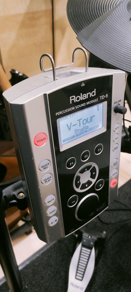 Módulo de batería electrónica Roland TD - 9