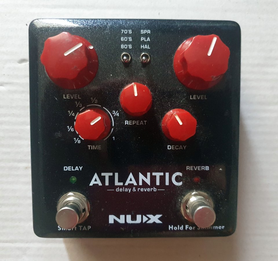 Pedal guitarra Nux Atlantic Delay y Reverb de segunda mano · Foto 1 de 3 · Bizkaia · 80 €