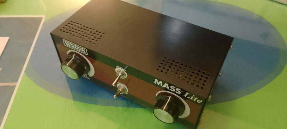 Atenuador de potencia Weber Mass Lite 100