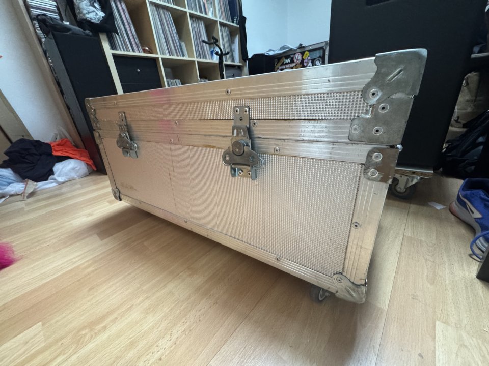 Flycase cabezal con ruedas de segunda mano · Foto 1 de 7 · Guadalajara · 130 €