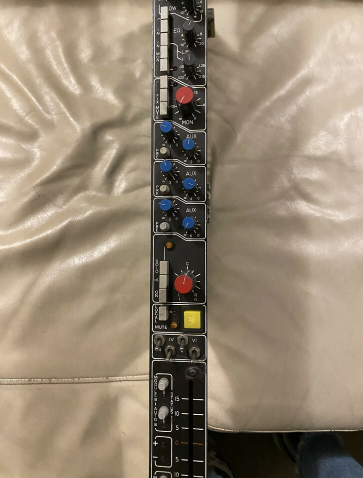 Canales Harrison 32c