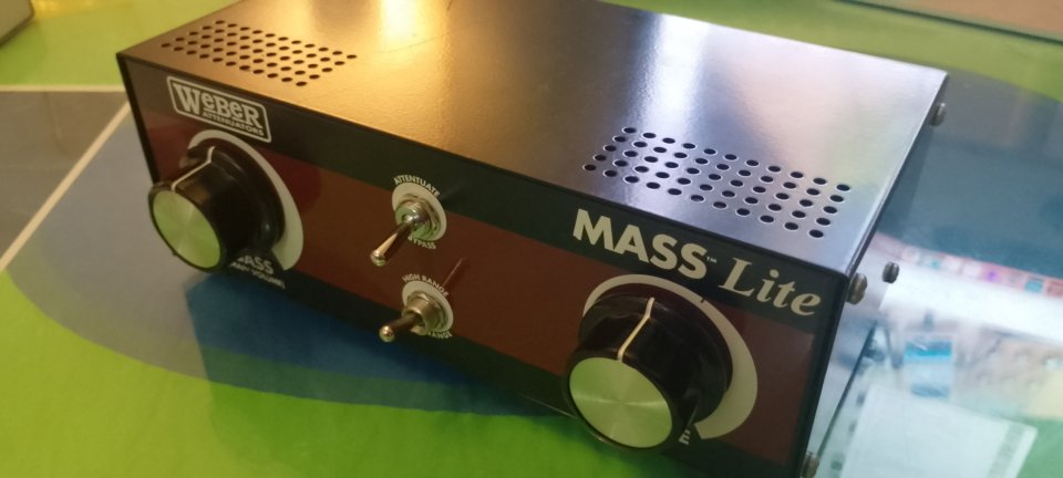 Atenuador de potencia Weber Mass Lite 100