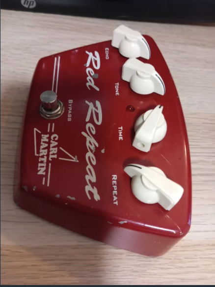 Pedal Delay Carl Martin Red Repeat Eco