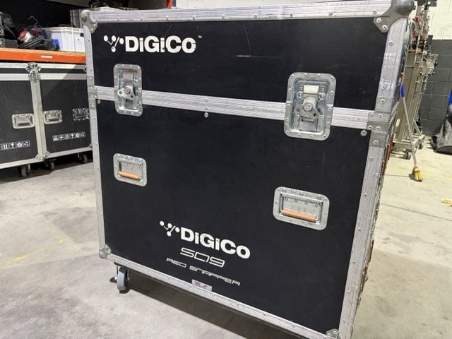 DigiCo SD9 + D2Rack 48/24