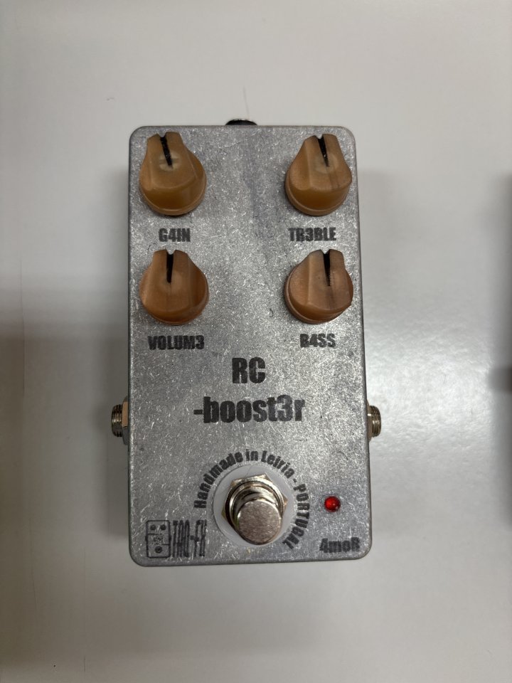 RC Booster Clone Pedal de segunda mano · Foto 1 de 4 · Badajoz · 40 €