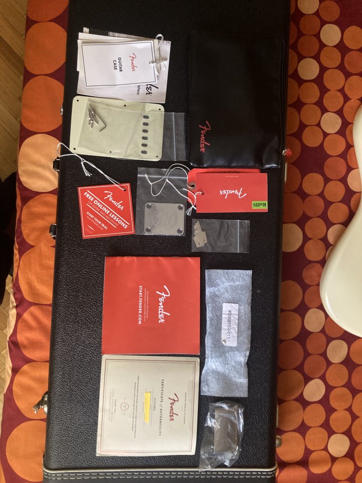 Fender Stratocaster American Original 60s en color Olympic White (OW)