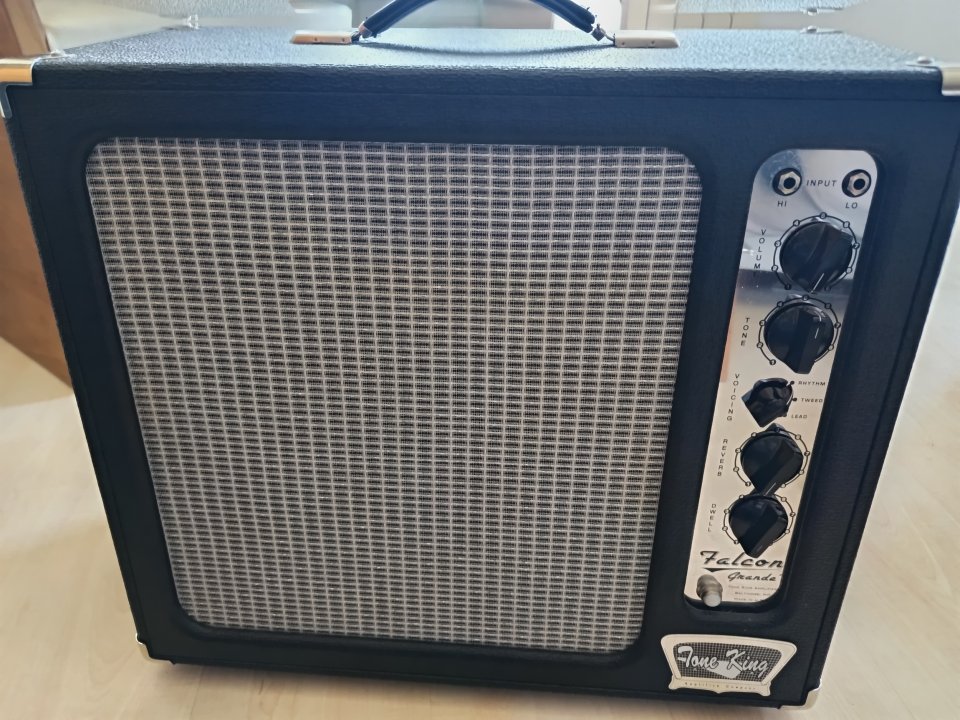 Ampli boutique TONE KING Falcon Grande 20W de segunda mano · Foto 1 de 10 · Madrid · 1600 €
