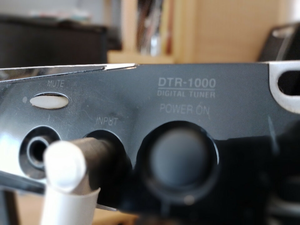 Korg DTR 1000 digital tuner de segunda mano · Foto 2 de 5 · Barcelona · 65 €