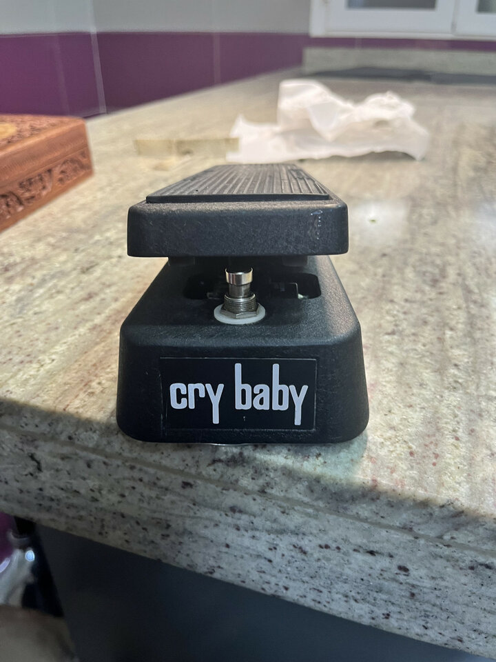 Cry Baby Modificado
