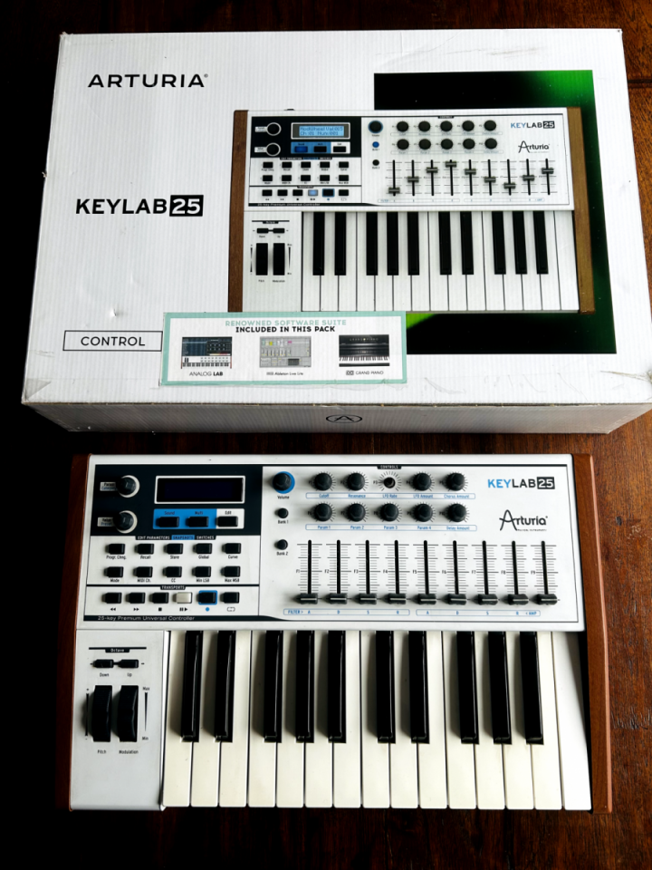 Arturia Keylab 25