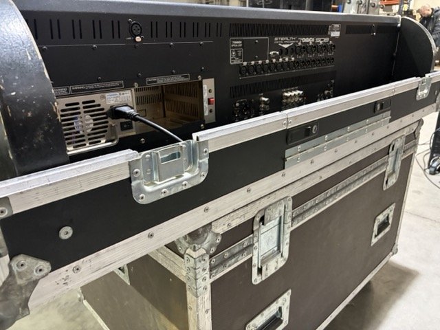 DigiCo SD8 + D2Rack 48/16