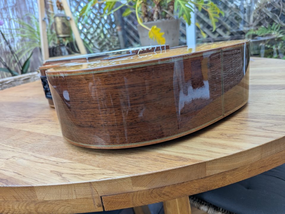 Antigua casa Núñez concierto especial cutaway preamp case