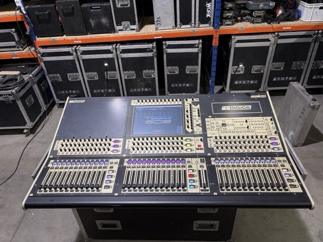 DigiCo SD8 + D2Rack 48/16