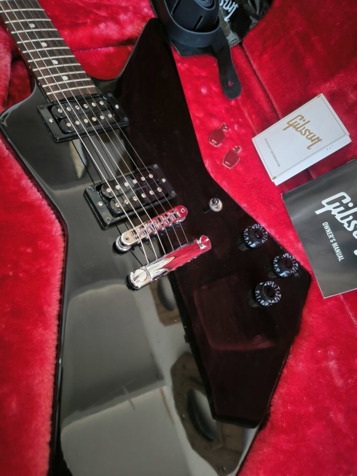 Gibson Explorer 80's.Ebony. de segunda mano · Foto 2 de 10 · Badajoz · 1950 €