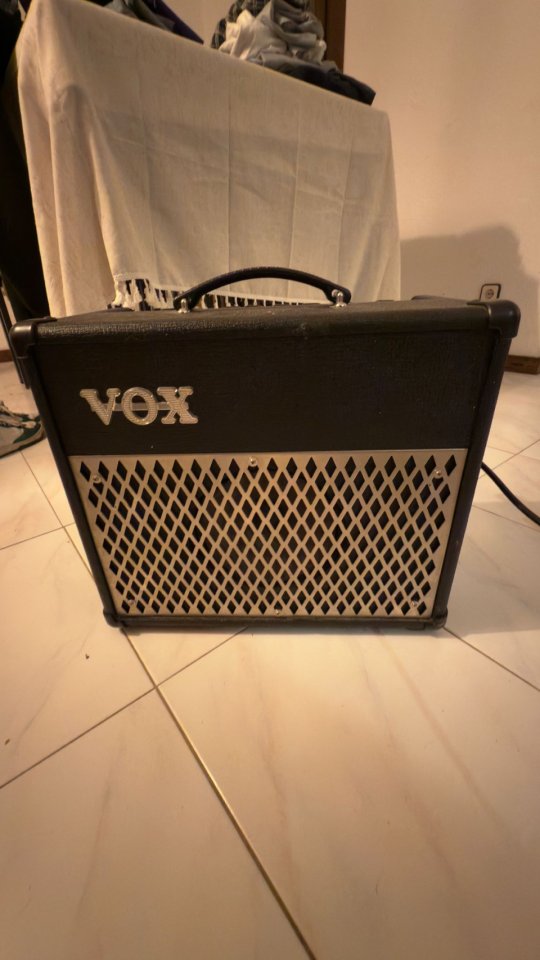 Amplificador VOX DA-15