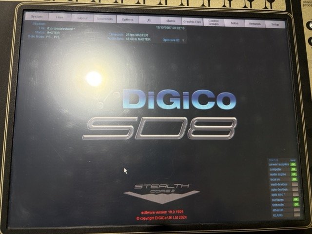 DigiCo SD8 + D2Rack 48/16