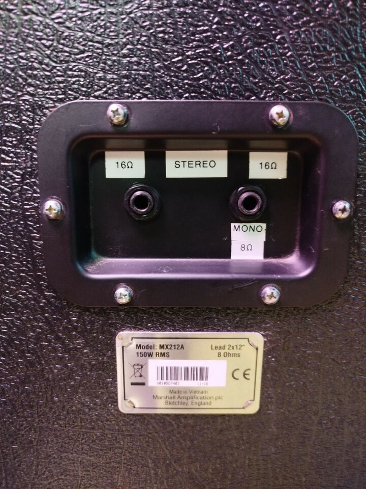 Pantalla Marshall mx212A de segunda mano · Foto 3 de 6 · Málaga · 190 €