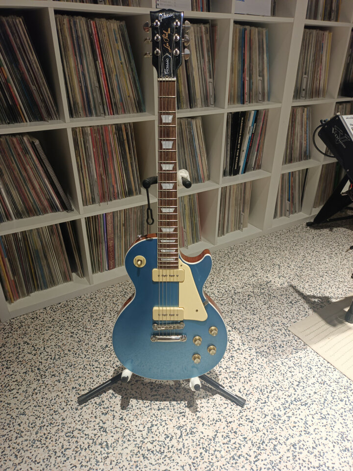 Gibson Les Paul classic pelham blue  RESERVADA