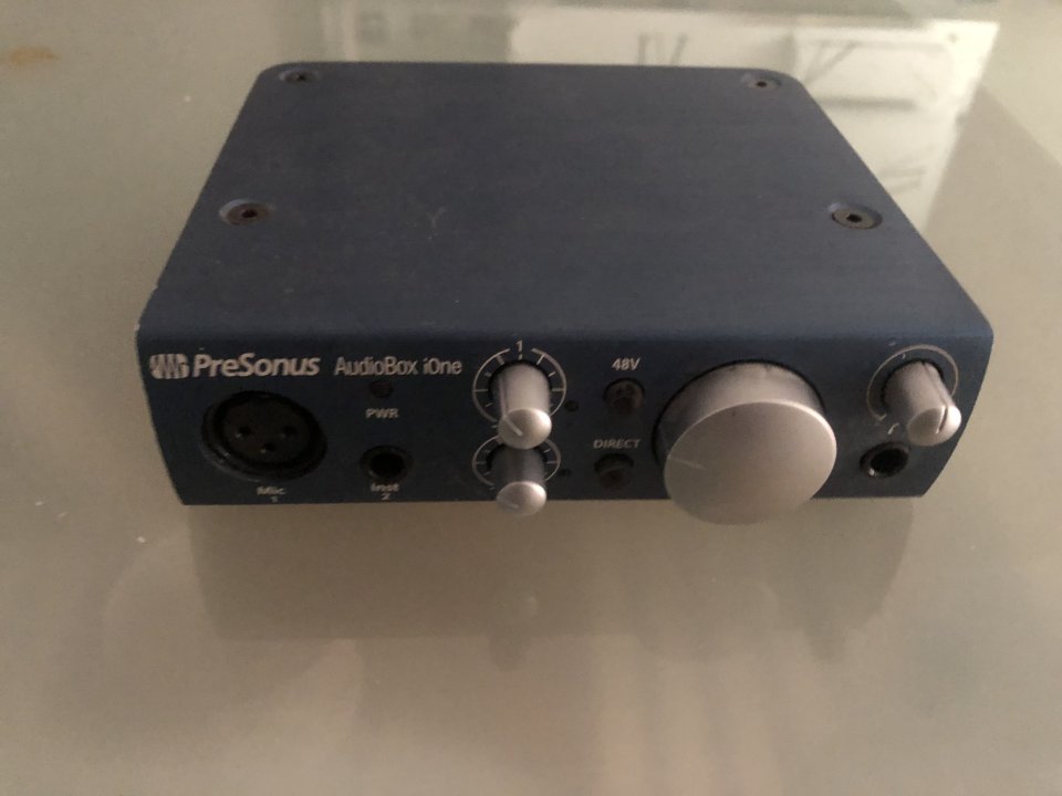 Presonus AudioBox iOne de segunda mano · Foto 1 de 3 · Madrid · 50 €