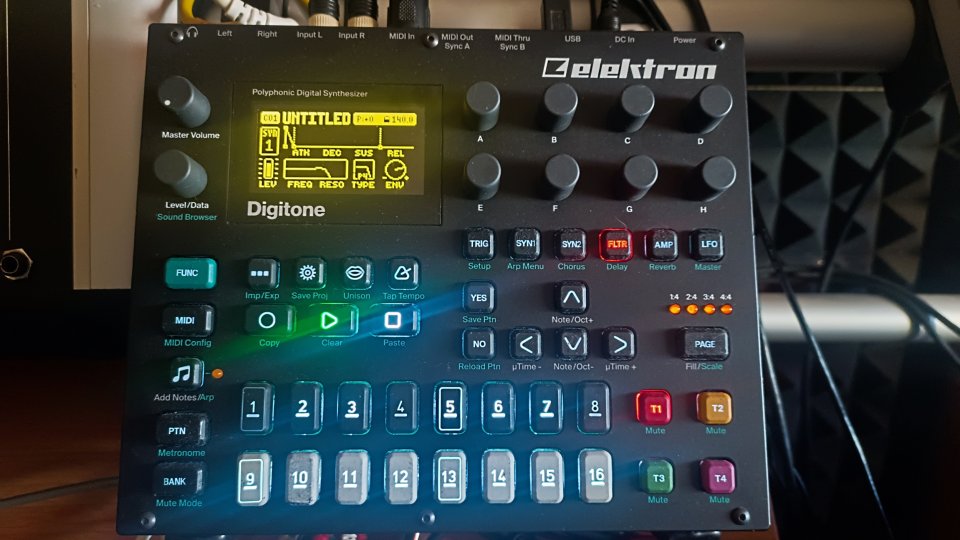 Vendo elektron Digitone de segunda mano · Albacete · 420 €