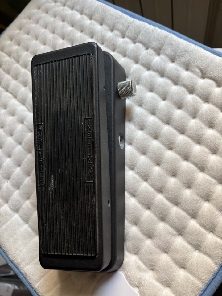 Wah Wah Cry Baby 535Q