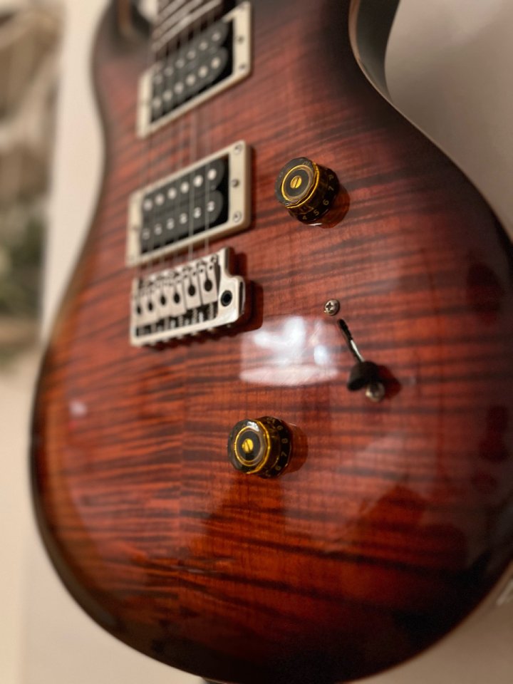 PRS SE Custom 24 Orange Tiger Smokeburst LIMITED + clavijeros PRS locking