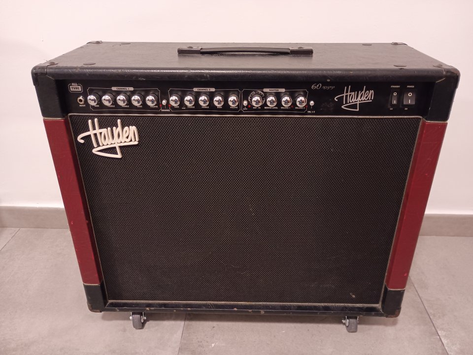 Amplificador válvulas Hayden 60 DSP